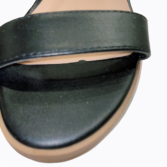 New Look Black Low-Block Heel Sandals - Picture 8 of 8